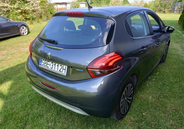 Peugeot 208 cena 26999 przebieg: 118000, rok produkcji 2015 z Serock małe 172